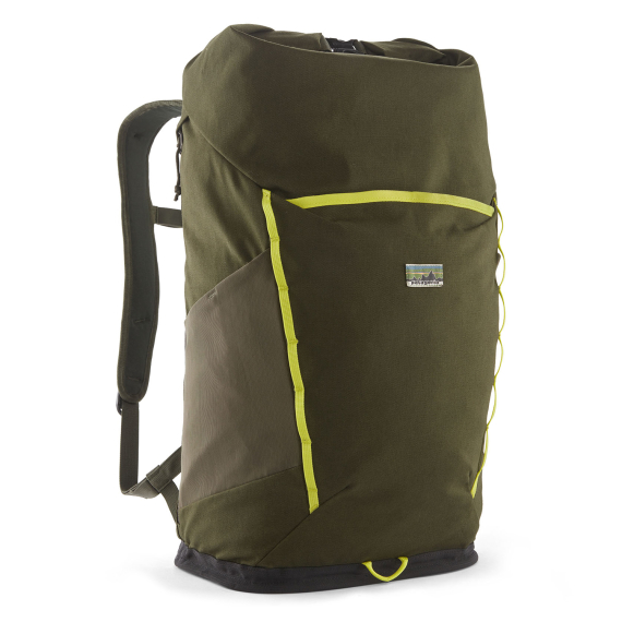 Patagonia Fieldsmith Roll Top Pack, Pine Needle Green i gruppen Outlet hos Sportfiskeprylar.se (48543-PNGR-ALL)